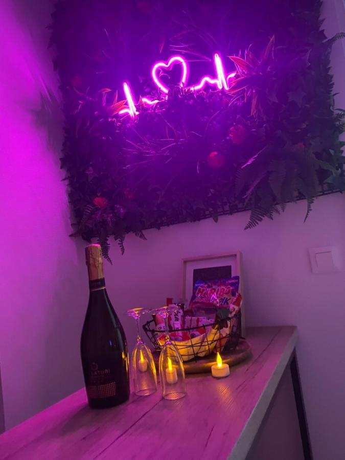 L'AppartE Black Superbe Appartement Pop ! Besancon Luaran gambar
